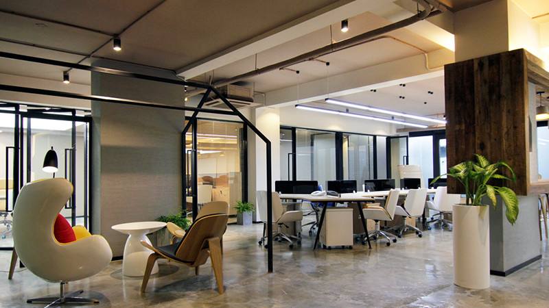 吴江办公室装修中每个区域的家具应该如何选择？